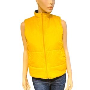 Reversible Yellow and Blue Vest Green Dog Size M 100% polyester Side pockets